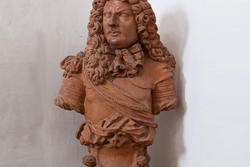 Terracotta bust at the entrance of the eighteenth-century venetian villa