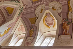 windows with wall decorations in the eighteenth-century Venetian villa